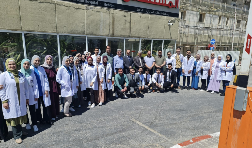 Palestine Polytechnic University (PPU) - جامعة  بوليتكنك  فلسطين  الامتحان السريري  لطلاب  السنة  الرابعة  من  الفوج  الأول  لتخصص الطب البشري في مستشفى الأهلي