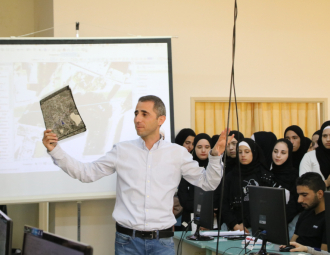 Palestine Polytechnic University (PPU) - جامعة بوليتكنك فلسطين تستقبل مدرستي حوارة الثانوية للبنات وبيرزيت الأساسية للذكور