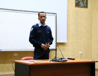 Palestine Polytechnic University (PPU) - جامعة بوليتكنك فلسطين و شرطة محافظة الخليل تعقدان محاضرة توعوية بعنوان مكافحة المخدرات 