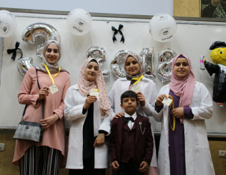 Palestine Polytechnic University (PPU) - كلية الطب وعلوم الصحة في البوليتكنك تنظم حفل الانتقال إلى المرحلة السريرية
