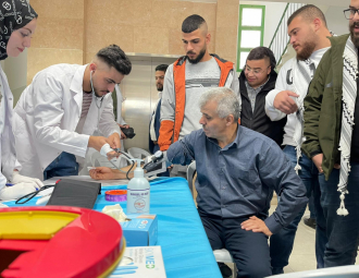 Palestine Polytechnic University (PPU) - كلية الطب وعلوم الصحة بجامعة بوليتكنك فلسطين تنظم فعّاليات "نوفمبر الأزرق" اليوم التوعوي الصحي لمرض السكري وسرطان القولون