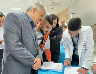 Palestine Polytechnic University (PPU) - كلية الطب وعلوم الصحة بجامعة بوليتكنك فلسطين تنظم فعّاليات "نوفمبر الأزرق" اليوم التوعوي الصحي لمرض السكري وسرطان القولون
