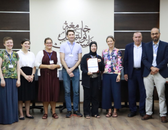 Palestine Polytechnic University (PPU) - المركز الفلسطيني الكوري في جامعة بوليتكنك فلسطين يختتم مدرسة صيفية في علوم الجينومكس الطبية