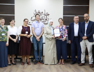 Palestine Polytechnic University (PPU) - المركز الفلسطيني الكوري في جامعة بوليتكنك فلسطين يختتم مدرسة صيفية في علوم الجينومكس الطبية