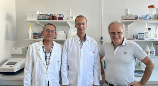 Palestine Polytechnic University (PPU) - الدكتور مراد اشنيور بنشر بحثا علميا يقدم طرق جديدة لعلاج امراض الجهاز الهضمي البكتيرية المرتبطة ب ESBL-E.coli