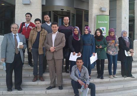 رياديو جامعة بوليتكنك فلسطين يشاركون في ورشة عمل بعنوان كيف تبدأ مشروعك