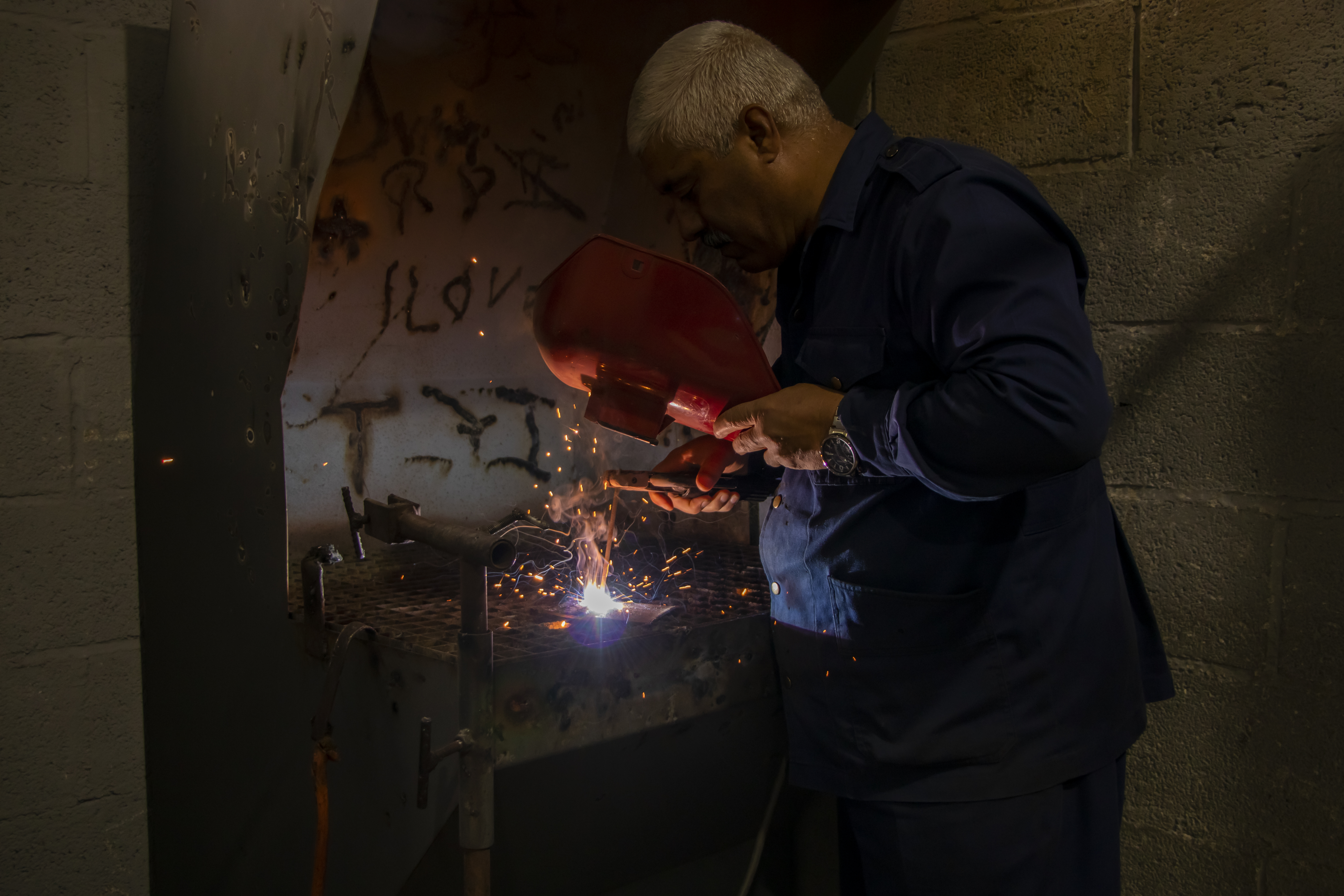 مشغل الخراطة واللحام