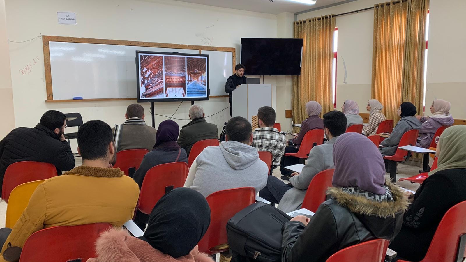 Palestine Polytechnic University (PPU) - محاضرة علمية العمارة والثقافة من اليابان إلى الخليل