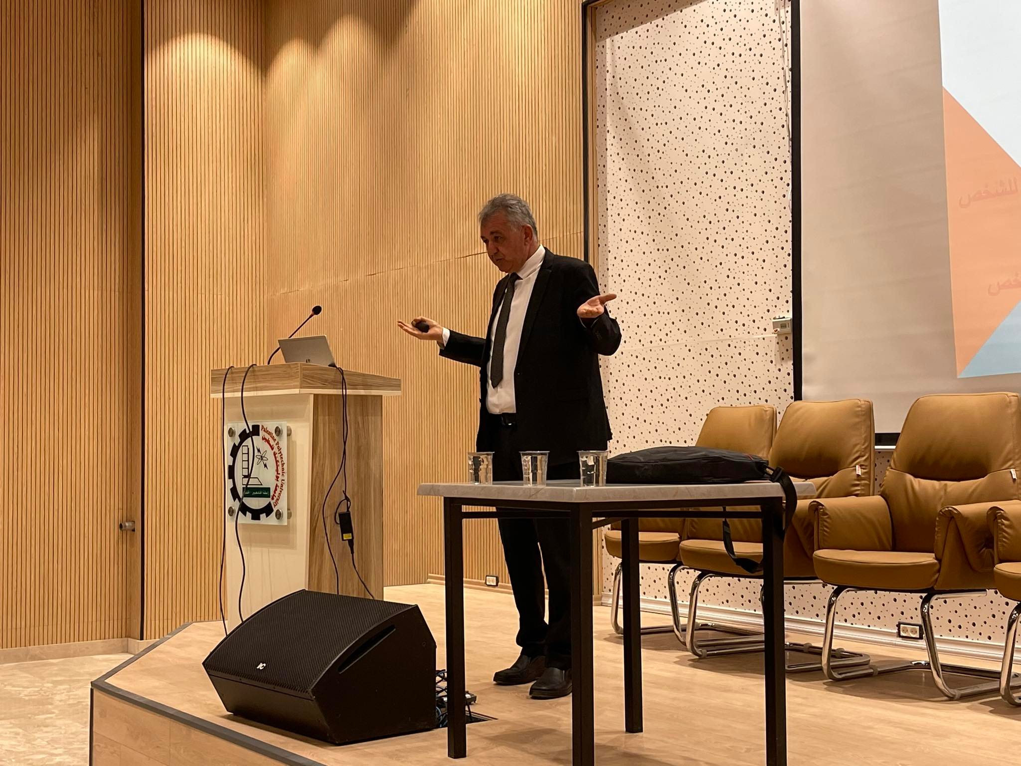 Palestine Polytechnic University (PPU) - كلية الهندسة تستضيف الدكتور محمد جيوسي 