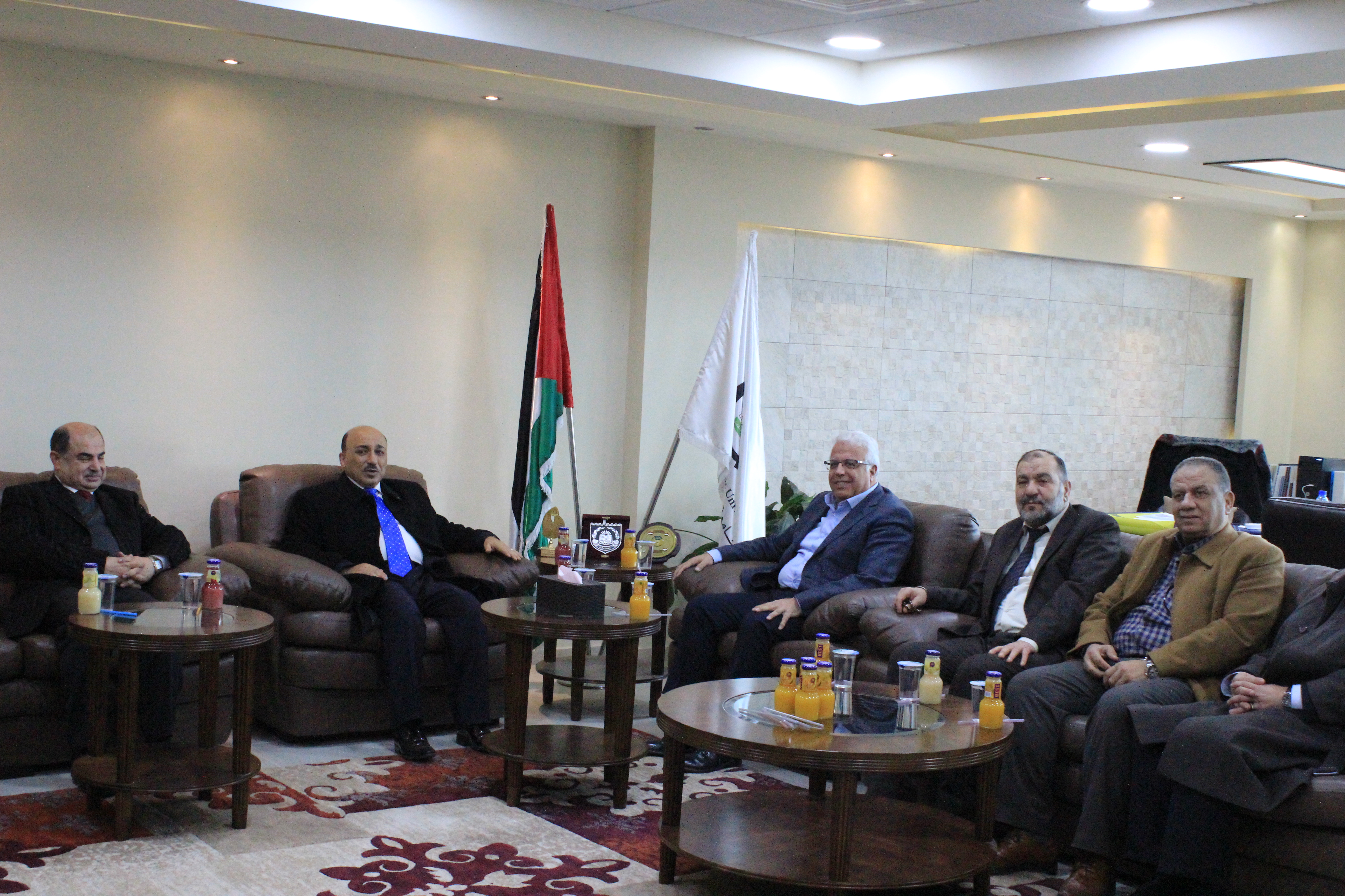 Palestine Polytechnic University (PPU) - وزير الأشغال العامة والإسكان الفلسطيني يزور جامعة بوليتكنك فلسطين ويبحث  آفاق التعاون المشترك