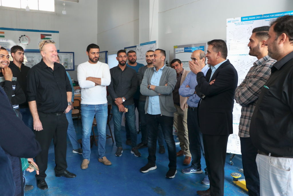 Palestine Polytechnic University (PPU) - جامعة بوليتكنك فلسطين تستضيف تدريبا لتطوير قدرات المدربين في تقنيات السيارات الكهربائية والهجينة Palestine Polytechnic University (PPU) - جامعة بوليتكنك فلسطين تستضيف تدريبا لتطوير قدرات المدربين في تقنيات السيارات الكهربائية والهجينة