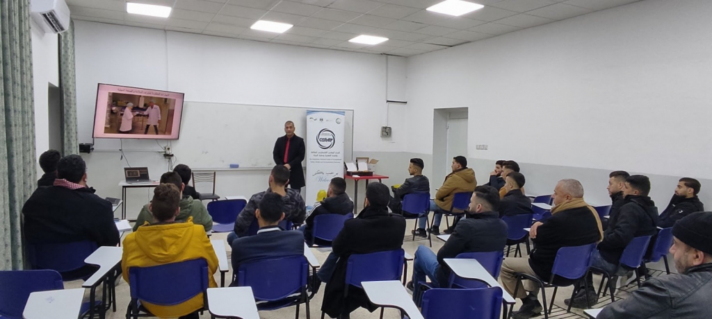 Palestine Polytechnic University (PPU) - جامعة بوليتكنك فلسطين واتحاد الصناعات البلاستيكية الفلسطينية يطلقان دورة مشرف السلامة والصحة المهنية Palestine Polytechnic University (PPU) - جامعة بوليتكنك فلسطين واتحاد الصناعات البلاستيكية الفلسطينية يطلقان دورة مشرف السلامة والصحة المهنية