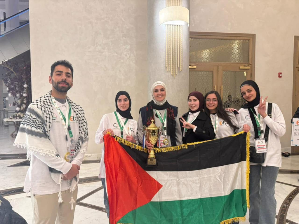 Palestine Polytechnic University (PPU) - جامعة بوليتكنك فلسطين تحصد المركز الثاني عالمياً في مسابقة أولمبياد اللغة الإنجليزية للجامعات لعام 2024  وتفوز بثلاثة مراكز أخرى متقدمة.