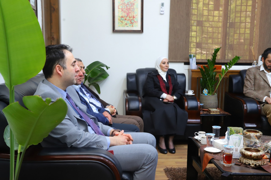 Palestine Polytechnic University (PPU) - وفد من جامعة بوليتكنك فلسطين يزور جامعة البترا لبحث آفاق التعاون وتفعيل الاتفاقيات