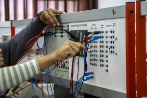 مختبرات دائرة الهندسة الكهربائية 2022