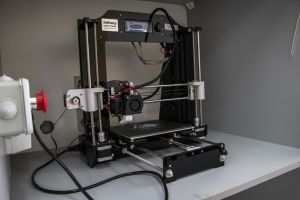 مختبرات دائرة الهندسة الميكانيكية 2022