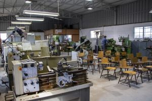 مختبرات دائرة الهندسة الميكانيكية 2022