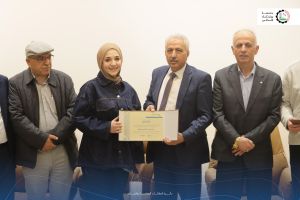الطلبة المتفوقين على الفصل الدراسي الأول 2024/2025