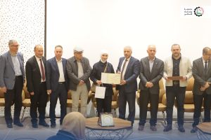 الطلبة المتفوقين على الفصل الدراسي الأول 2024/2025