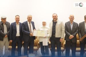 الطلبة المتفوقين على الفصل الدراسي الأول 2024/2025