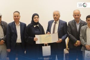 الطلبة المتفوقين على الفصل الدراسي الأول 2024/2025
