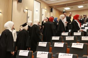 فعالية تخريج طلبة الدفعة الاولى من تخصص الطب البشري واداء اليمين