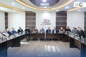 تكريم طاقم كلية الطب وعلوم الصحة بمناسبة الحصول على الاعتماد الدولي من قبل رئيس الجامعة