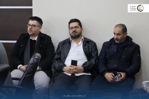 تكريم طاقم كلية الطب وعلوم الصحة بمناسبة الحصول على الاعتماد الدولي من قبل رئيس الجامعة