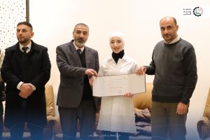 كلية التمريض تهنئ الطلبة الأوائل للفصل الدراسي الأول 2024/2025 .
