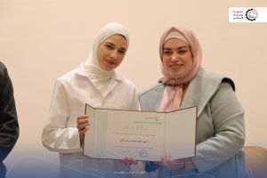 كلية التمريض تهنئ الطلبة الأوائل للفصل الدراسي الأول 2024/2025 .