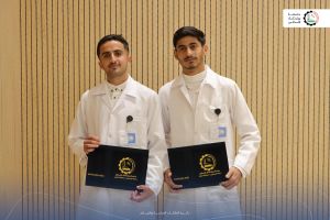 كلية التمريض تهنئ الطلبة الأوائل للفصل الدراسي الأول 2024/2025 .