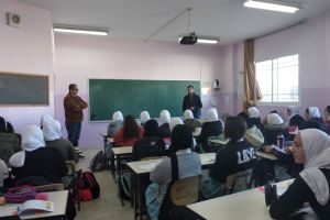 Palestine Polytechnic University (PPU) - وفد من جامعة بوليتكنك فلسطين يزور مدرسة رجب المحتسب الأساسية للبنات