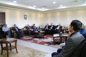Palestine Polytechnic University (PPU) - جامعة بوليتكنك فلسطين تستلم الأطلس الاحصائي لفلسطين من رئيسة الجهاز المركزي للاحصاء الفلسطيني الدكتورة علا عوض