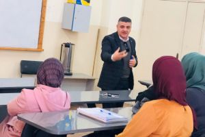 Palestine Polytechnic University (PPU) - اللجنة العلمية في كلية العلوم التطبيقية في جامعة بوليتكنك فلسطين تعقد محاضرة علمية بعنوان "الفنون والتطور المعرفي عبر التاريخ"