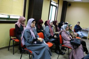 Palestine Polytechnic University (PPU) - طلبة مساق أساليب البحث العلمي لتخصص التغذية في جامعة بوليتكنك فلسطين ينظمون فعالية بعنوان  "صناع التغيير".