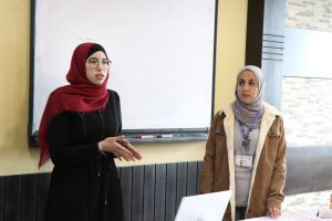 Palestine Polytechnic University (PPU) - طلبة مساق أساليب البحث العلمي لتخصص التغذية في جامعة بوليتكنك فلسطين ينظمون فعالية بعنوان  "صناع التغيير".