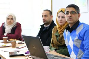 Palestine Polytechnic University (PPU) - مركز اللغات في جامعة بوليتكنك فلسطينيعقد محاضرة حول التقييم البديل 