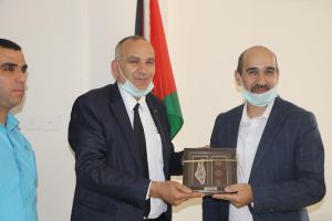 Palestine Polytechnic University (PPU) - جامعة بوليتكنك فلسطين تختتم "البرنامج التدريبي لموظفي البريد الفلسطيني في الجنوب"