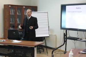 Palestine Polytechnic University (PPU) - مركز التميّز في التعليم والتعلّم في "البوليتكنك" يختتم دورة مُقَدمة في التعليم والتعلّم الجامعي