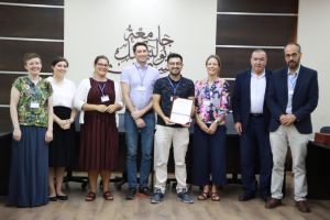 Palestine Polytechnic University (PPU) - المركز الفلسطيني الكوري في جامعة بوليتكنك فلسطين يختتم مدرسة صيفية في علوم الجينومكس الطبية