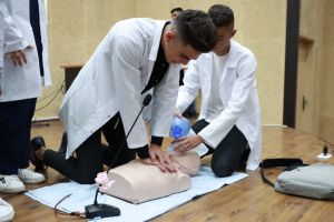 Palestine Polytechnic University (PPU) - جامعة بوليتكنك فلسطين تحتفل بأداء القسم التمريضي لطلبة كلية التمريض