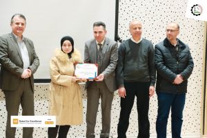 Palestine Polytechnic University (PPU) - عمادة شؤون الطلبة تنظم حفل لتكريم الطلبة المتفوقين لطلبة كلية المهن التطبيقة