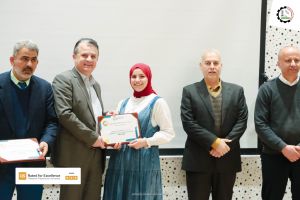 Palestine Polytechnic University (PPU) - عمادة شؤون الطلبة تنظم حفل لتكريم الطلبة المتفوقين لطلبة كلية المهن التطبيقة