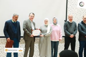 Palestine Polytechnic University (PPU) - عمادة شؤون الطلبة تنظم حفل لتكريم الطلبة المتفوقين لطلبة كلية المهن التطبيقة