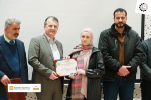 Palestine Polytechnic University (PPU) - عمادة شؤون الطلبة تنظم حفل لتكريم الطلبة المتفوقين لطلبة كلية المهن التطبيقة