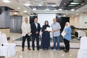 Palestine Polytechnic University (PPU) - كلية الدراسات الثنائية في جامعة لوليتكنك فلسطين تنهي دورة تدريب مدربين في المهارات الحياتية