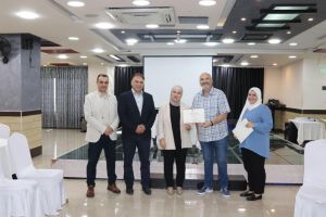 Palestine Polytechnic University (PPU) - كلية الدراسات الثنائية في جامعة لوليتكنك فلسطين تنهي دورة تدريب مدربين في المهارات الحياتية