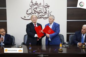 Palestine Polytechnic University (PPU) - جامعة بوليتكنك فلسطين ومؤسسة المواصفات والمقاييس تفتتحان مركز التحاليل الكيميائية والبيولوجية