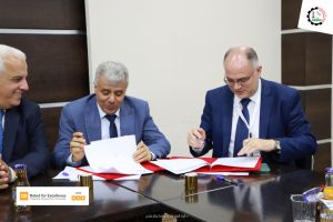 Palestine Polytechnic University (PPU) - جامعة بوليتكنك فلسطين ومؤسسة المواصفات والمقاييس تفتتحان مركز التحاليل الكيميائية والبيولوجية