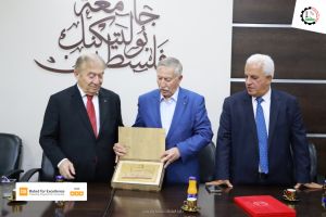 Palestine Polytechnic University (PPU) - جامعة بوليتكنك فلسطين ومؤسسة المواصفات والمقاييس تفتتحان مركز التحاليل الكيميائية والبيولوجية